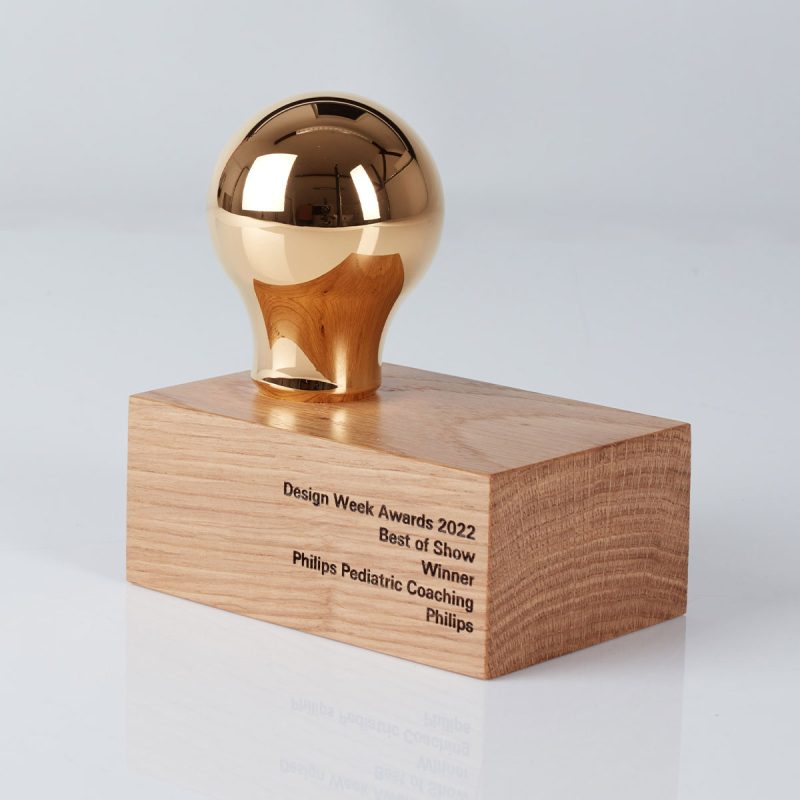 Design Week Award in gld plated aluminium and oak